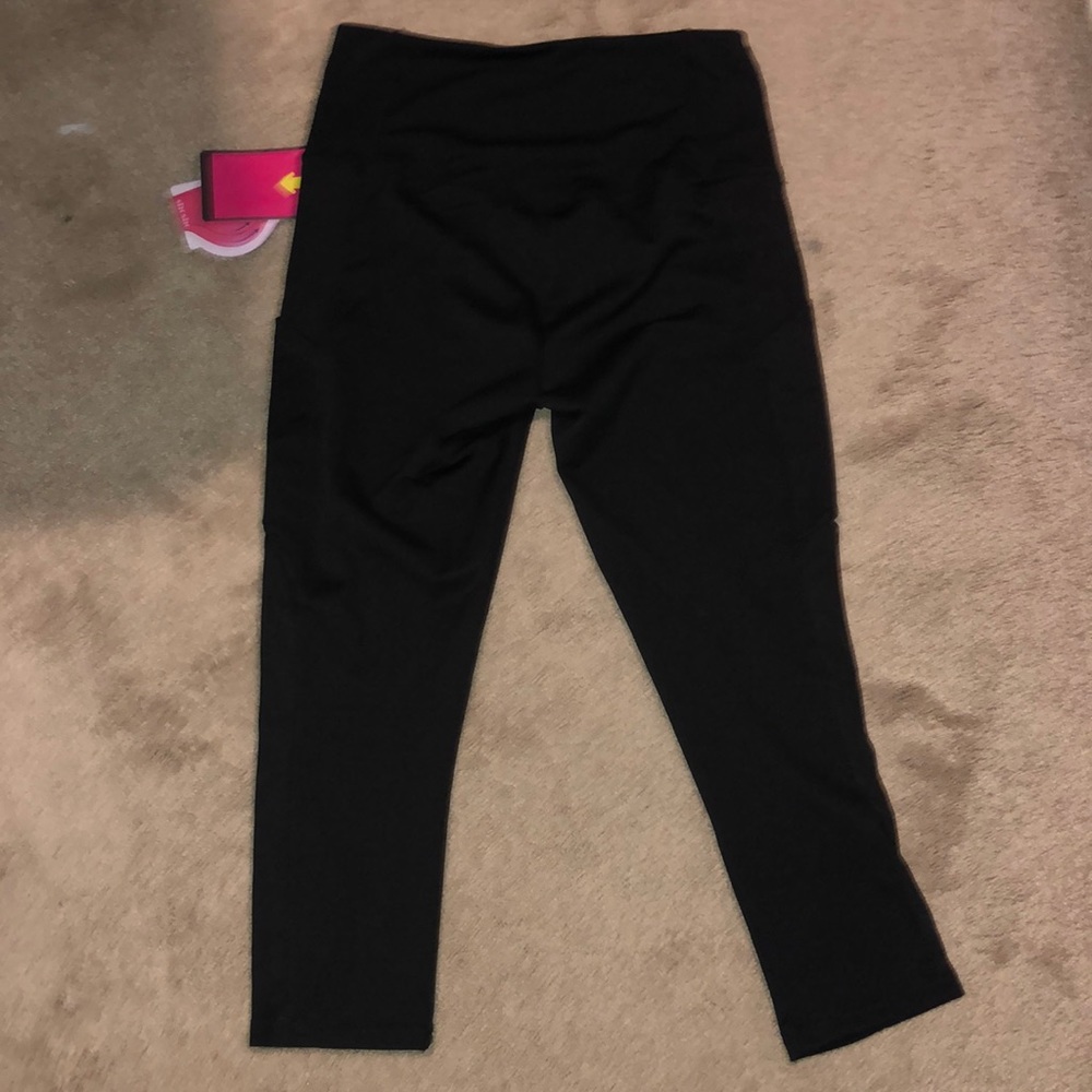 Exercise leggings